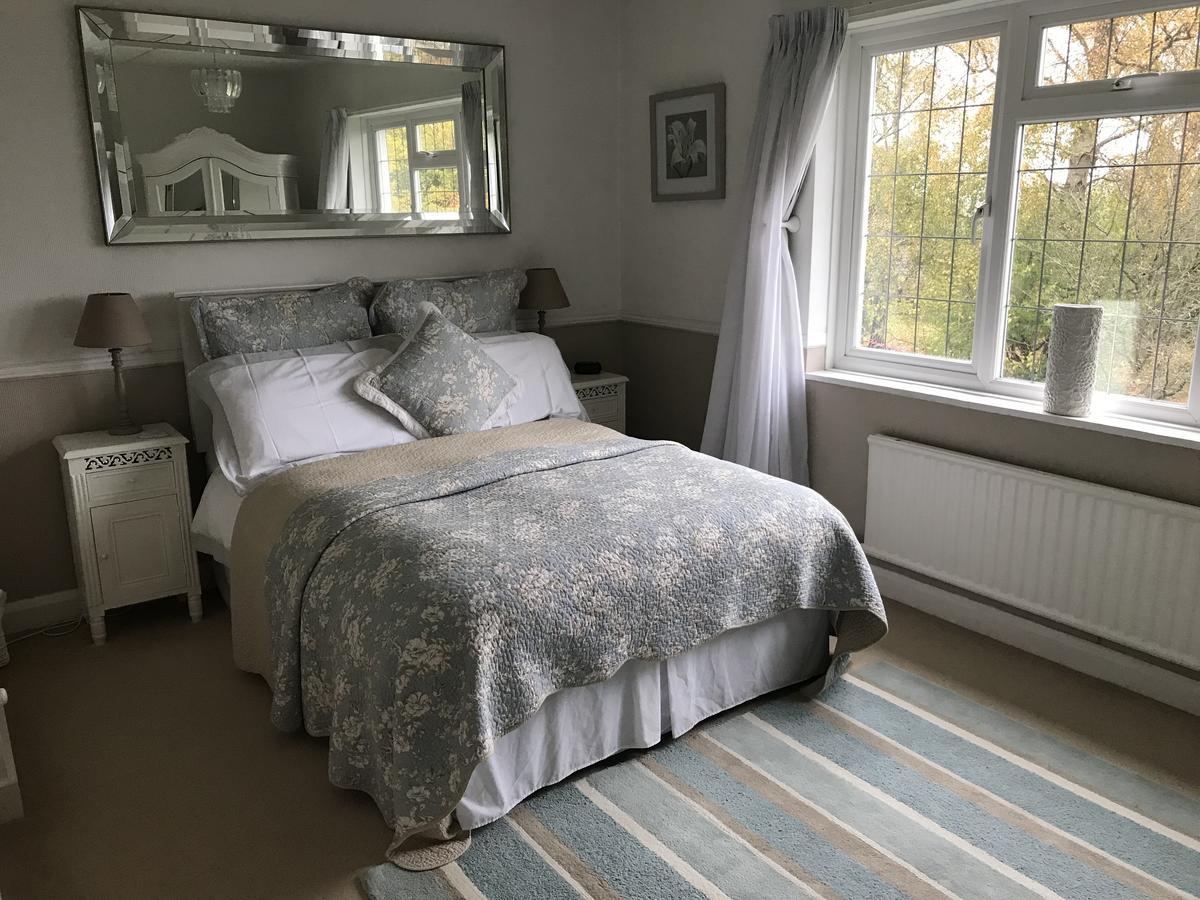 West Tyning Bed & Breakfast Bitton ภายนอก รูปภาพ