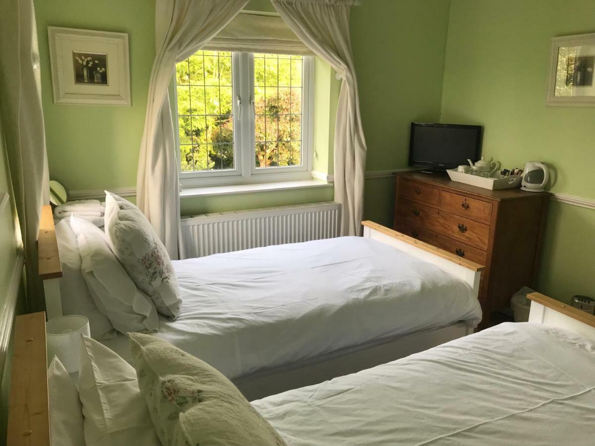 West Tyning Bed & Breakfast Bitton ภายนอก รูปภาพ